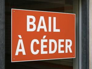 Local commercial Proche Rue d'Espagne