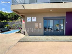 Local 73 m² Les Avirons