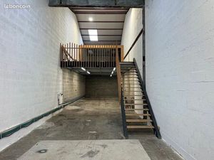 A VENDRE – local commercial lumineux avec mezzanine – anglet (zone artisanale)