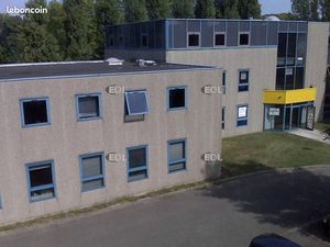 Local d'activité 110 m²