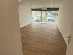 Local professionnel ERP 60 m² – RDC avec vitrine – Clim – Villenave d’Ornon