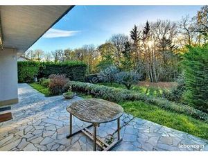 Maison à rénover avec jardin