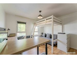 Studio meublé proche Gare et Fac