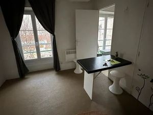 Location appartement 1 pièce 20 m² à Paris 15 (75015)