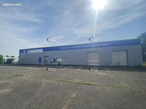 Local d'activité 720 m²