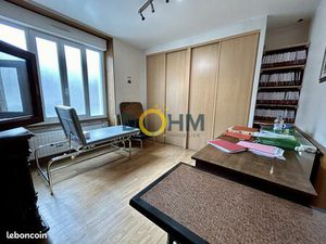 Local commercial 90 m² Les Abrets en Dauphiné