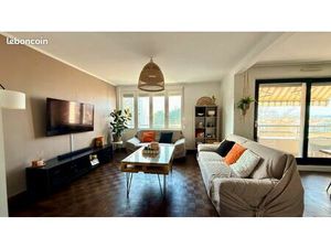 T3 traversant 83 m² avec balcon  garage – Lyon 5 / Tassin