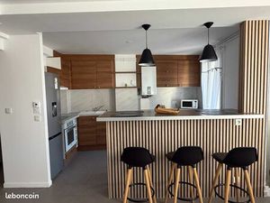 Appartement • 4 pièces • 77 5m2