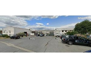 Local d'activité 226 m²