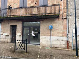 Local commercial Caussade