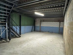 Local stockage ou d’activité