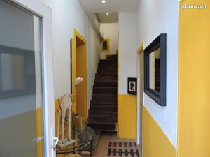 APPARTEMENT ATYPIQUE DE 39 M2 en CARREZ ET + DE 60 HABITABLES