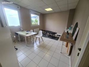 Local à val d’Europe