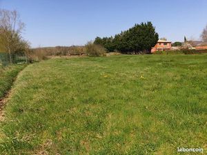 Terrain constructible Briatexte