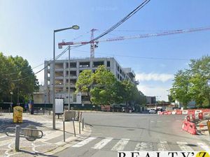 Local commercial 285 m²