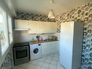 T3 loue Cour Fauriel