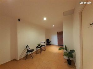 Lot de bureau  145 m²