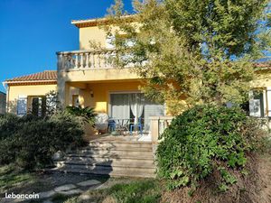 Villa - 6 pièces - 124 m²