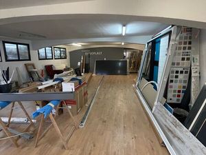 Local commercial 110 m² – Forte visibilité RD 559 (entre Saint-Cyr et Bandol)