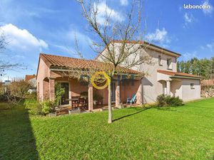 Maison 7 pièces 135 m²