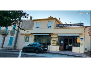 Mur et fond restaurant