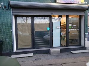 MURS LOCAL COMMERCIAL AVEC RENTABILITé à 2 chiffres