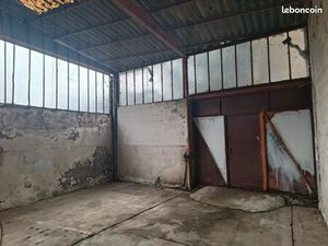 Garage 58 M² le pont de pierre CHANDON 42190 19500