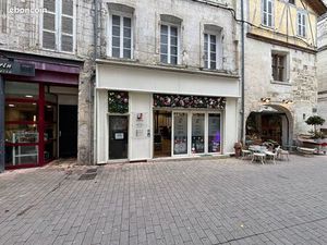 Local commercial ideal