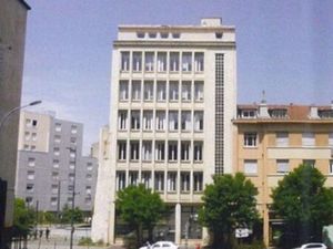 Appartement plateau a rénover