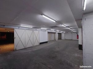 Vente local professionnel bv Jacques Monod