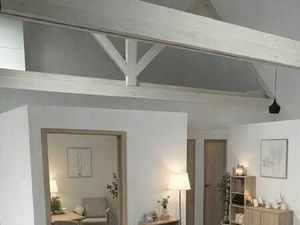 Local  bureau  salle de consultation  case commerciale