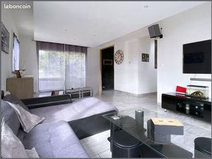 Belle maison récente de 143 m² idéalement située à Petit-Mars – Calme et proximité des com