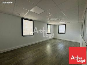Bureaux 98 m²