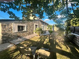 Longère 5 pièces 144 m²