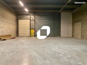 Local d'activité 539 m²
