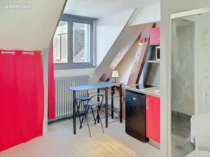 Rare : Studio hyper centre rénové