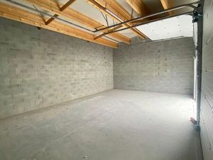 Box de stockage / Entrepôt / Garage