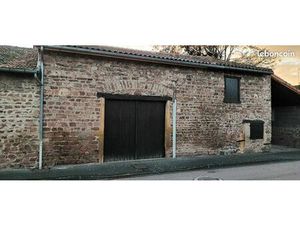 Grange de 230 m² avec extérieur- Gros potentiel