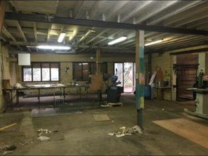 Maison 320m2 idéal loft  dépôt  société ou investisseur