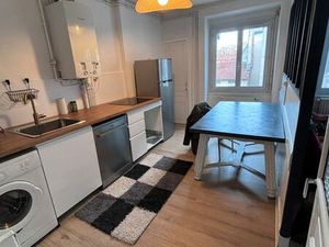 T3 Traversant Rue Michelet en très bon état