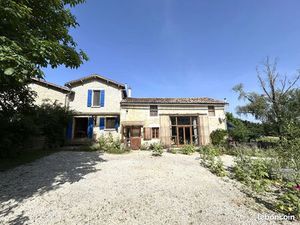 Maison 13 pièces 288 m²