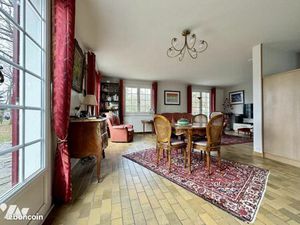 Maison 7 pièces 157 m²