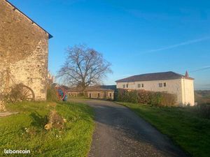 Charmante Propriété Équestre de 4 ha avec Carrière et Piscine Chauffée