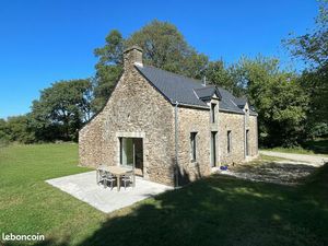 Maison en pierres rénovée à 20 mn de Vannes