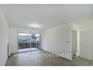 Location appartement 2 pièces 45 m² à Versonnex (01210)