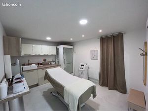 Institut de beauté fond de commerce ou droit au bail