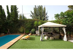 villa avec piscine et jardin quartier POLO