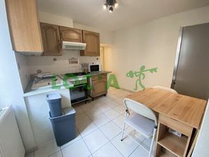 Location maison 4 pièces 50 m² à Is-sur-Tille (21120)