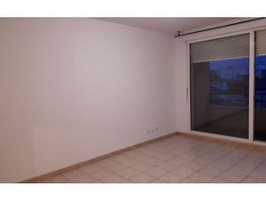 Location appartement  48.37 m² T-2 à Lyon 8  774 €