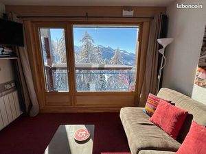 Arcs 1800 – T2 plein sud avec piscine & vue imprenable – accès TGV